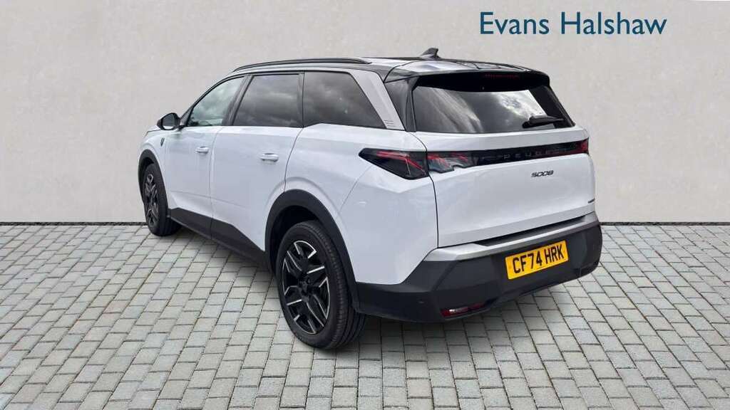 Peugeot 5008 1.2 Hybrid 136 Gt E-dsc6 2024 White #4