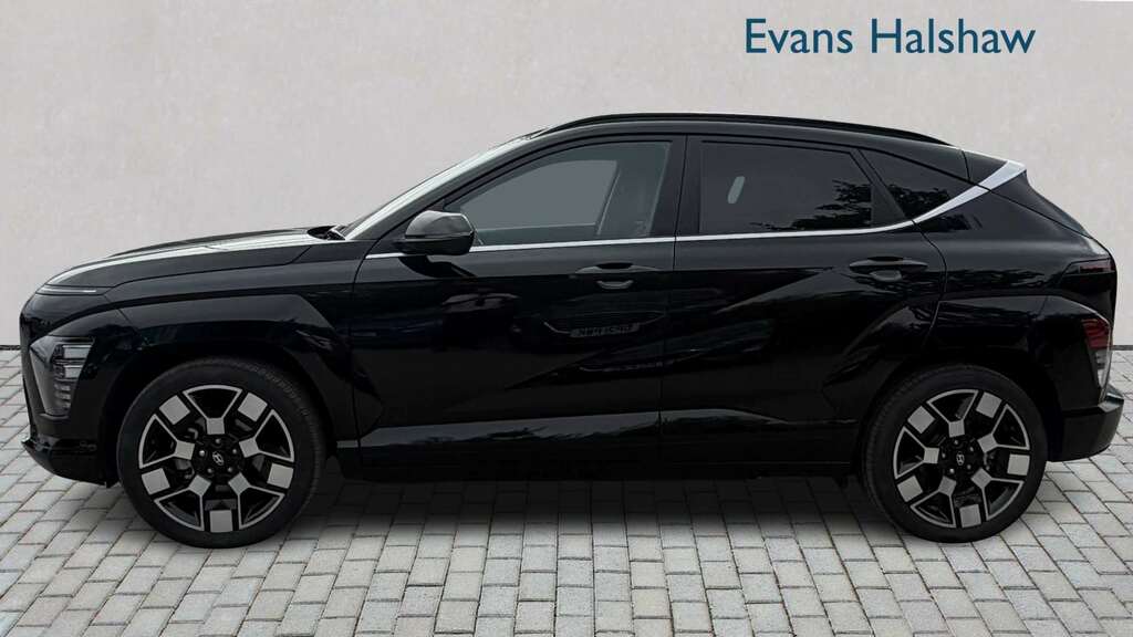 Hyundai Kona 160Kw Ultimate 65Kwh 2024 Black #3