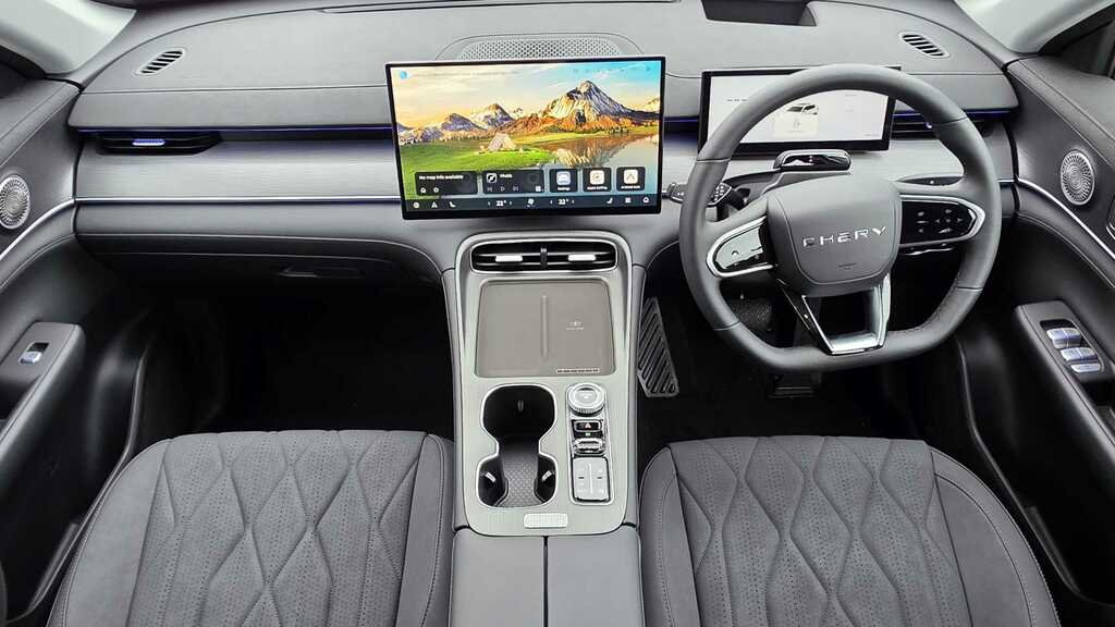 Chery Tiggo 8 1.5T Phev Summit Dht White #20