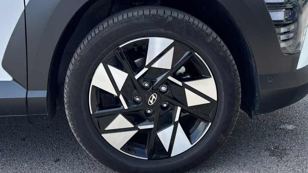 Hyundai Kona 1.6 Hybrid 138 Ultimate Dct 2026 White #5