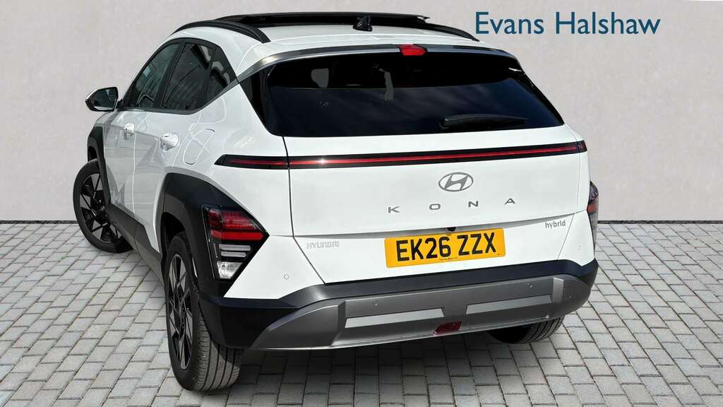 Hyundai Kona 1.6 Hybrid 138 Ultimate Dct 2026 White #2