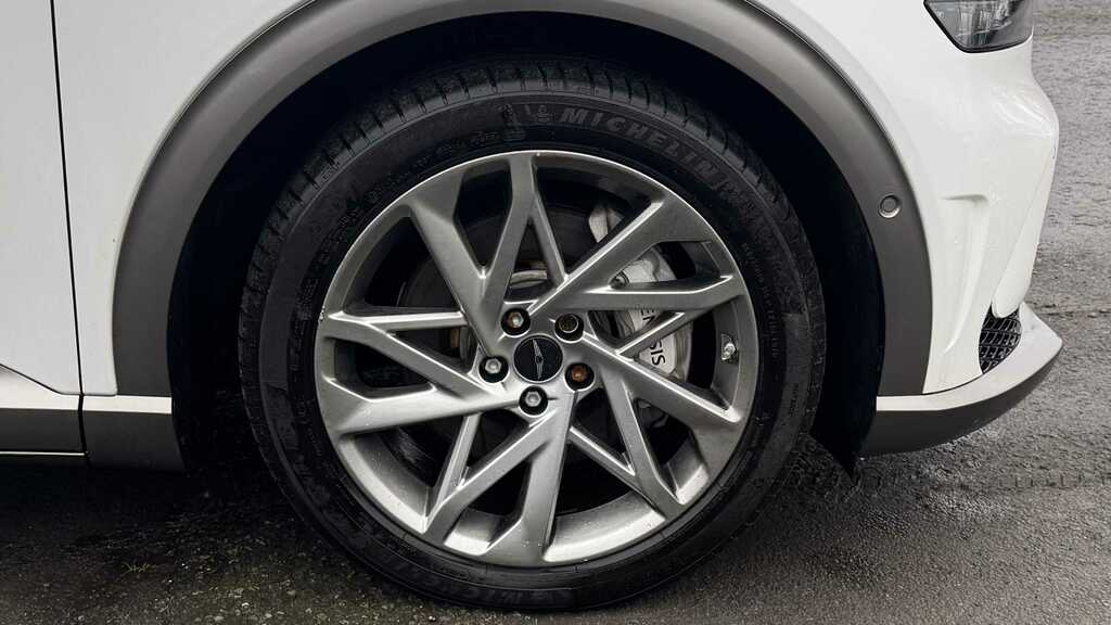 Genesis GV60 77.4Kwh Premium Purple #15