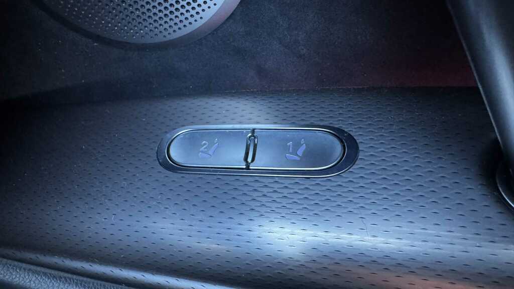 Genesis GV60 77.4Kwh Premium Purple #18