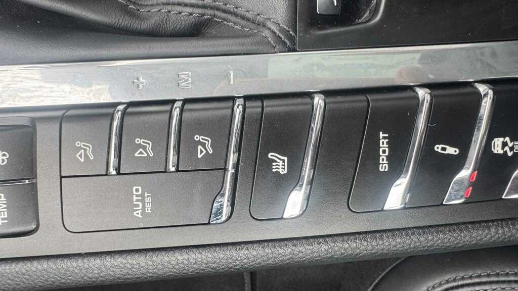 Porsche Macan 2020 3.0 S Pdk 349 Bhp Grey #19