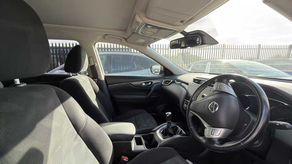 Nissan X-Trail N-tec White #5
