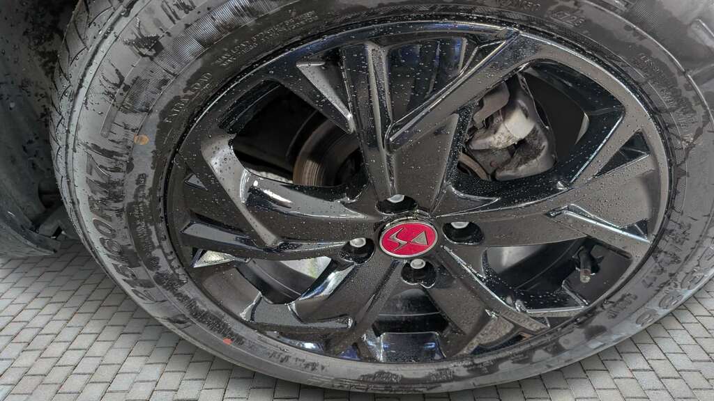 DS DS 3 1.2 Puretech 130 Performance Line Eat8 2021 Grey #4
