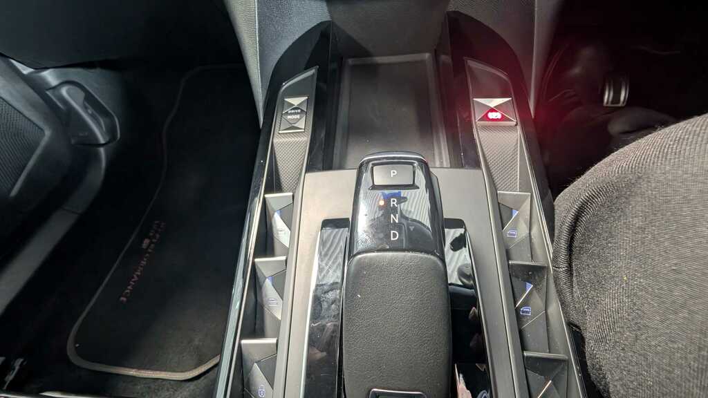 DS DS 3 100Kw E-tense Ultra Prestige 50Kwh White #20