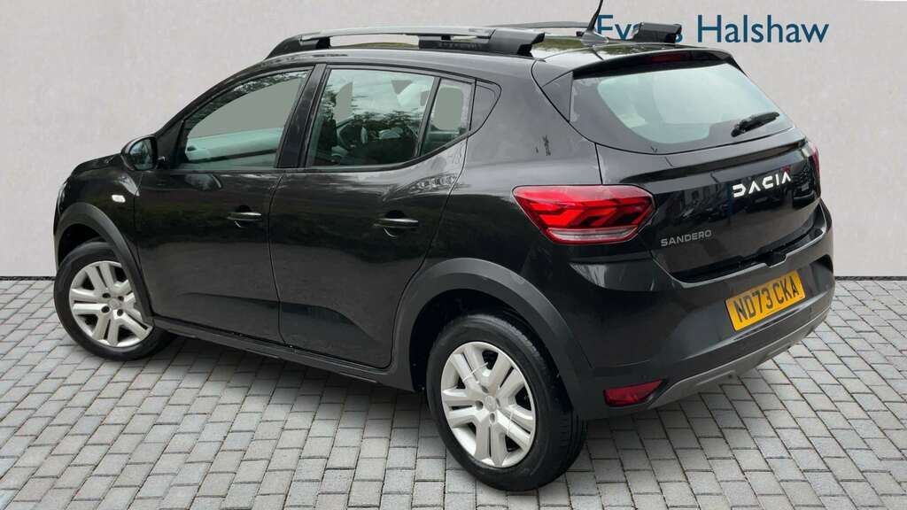 Dacia Sandero Stepway 1.0 Tce Expression 2023 Black #2
