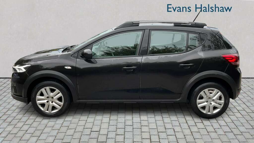Dacia Sandero Stepway 1.0 Tce Expression 2023 Black #3