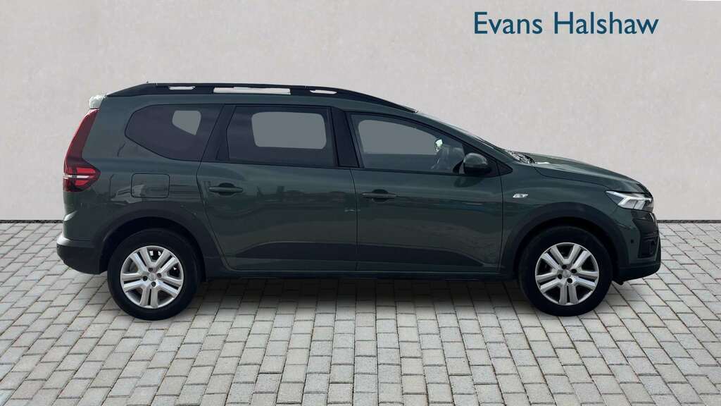 Dacia Jogger 1.0 Tce Expression 2024 Green #3