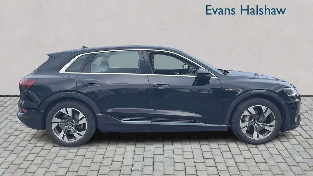 Audi E-tron 230Kw 50 Quattro 71Kwh Sport 2020 Black #3