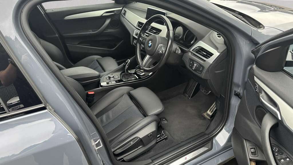 BMW X2 Xdrive 20I Sport Step Black #7