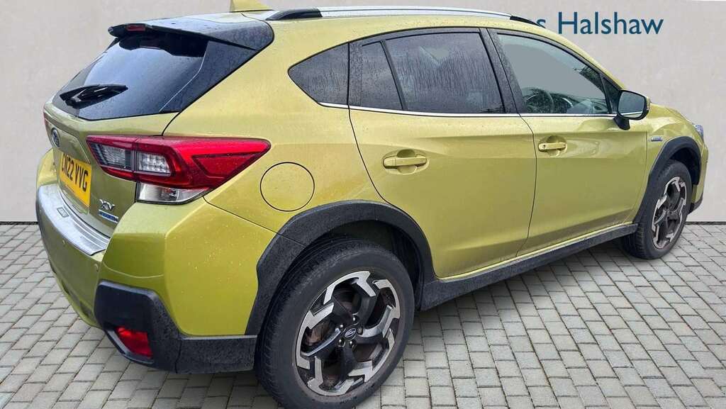 Subaru XV 2.0I E-boxer Se Premium Lineartronic 2022 Yellow #2