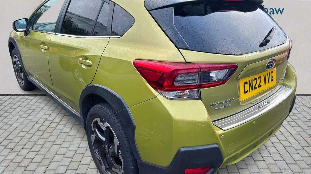 Subaru XV 2.0I E-boxer Se Premium Lineartronic 2022 Yellow #4