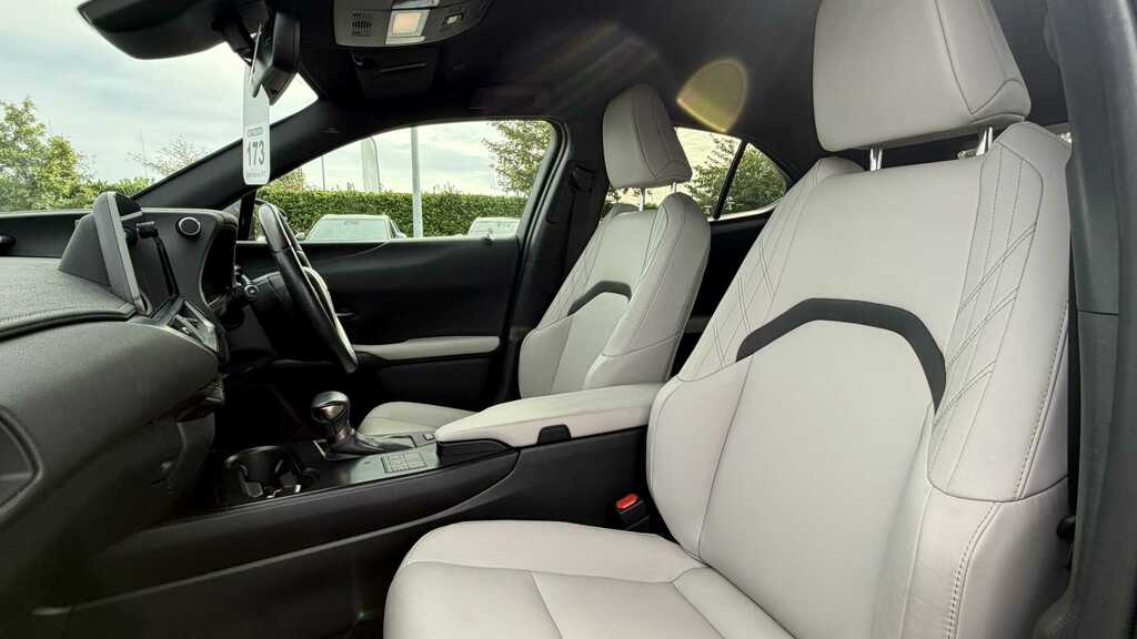 Lexus UX 250H 2.0 Cvt Without Nav Green #11