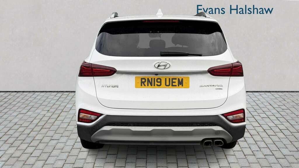 Hyundai Santa Fe 2.2 Crdi Premium Se 4Wd 2019 White #5