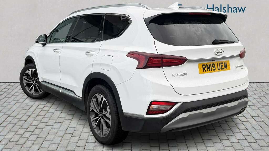 Hyundai Santa Fe 2.2 Crdi Premium Se 4Wd 2019 White #2