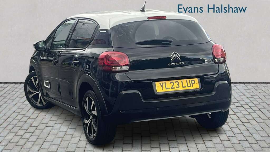 Citroen C3 1.2 Puretech Shine Plus 2023 YL23LUP Black #2