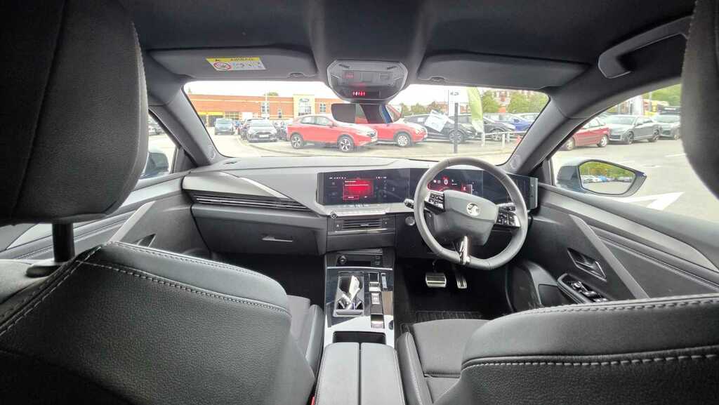 Vauxhall Astra 1.2 Turbo 130 Ultimate Black #16