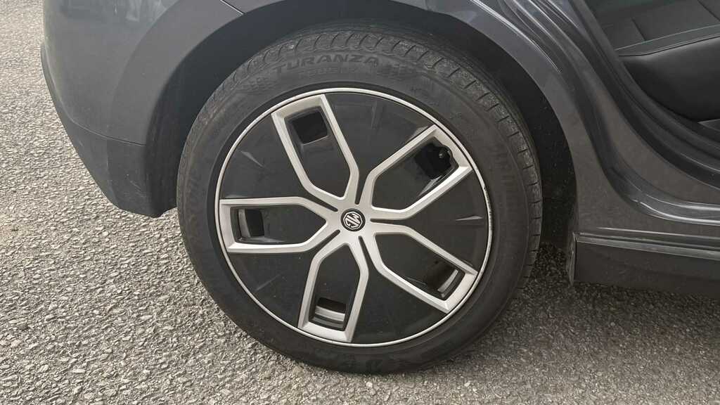 MG MG4 125Kw Se Ev 51Kwh Black #9