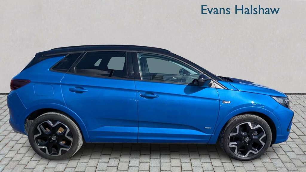 Vauxhall Grandland 1.6 Plug-in Hybrid Ultimate 2023 Blue #3