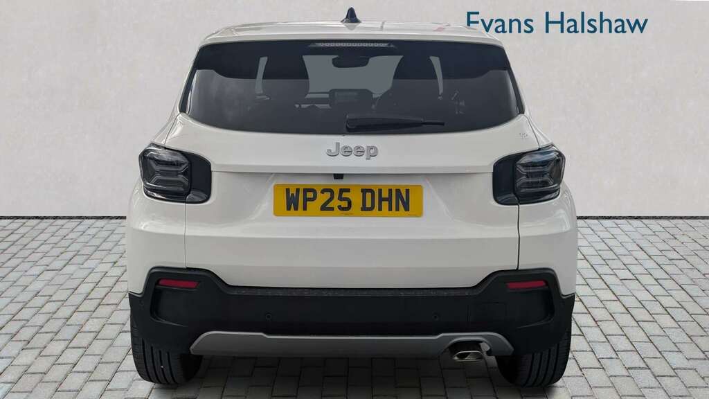 Jeep Avenger 1.2 E-hybrid Summit Dct 2025 White #5
