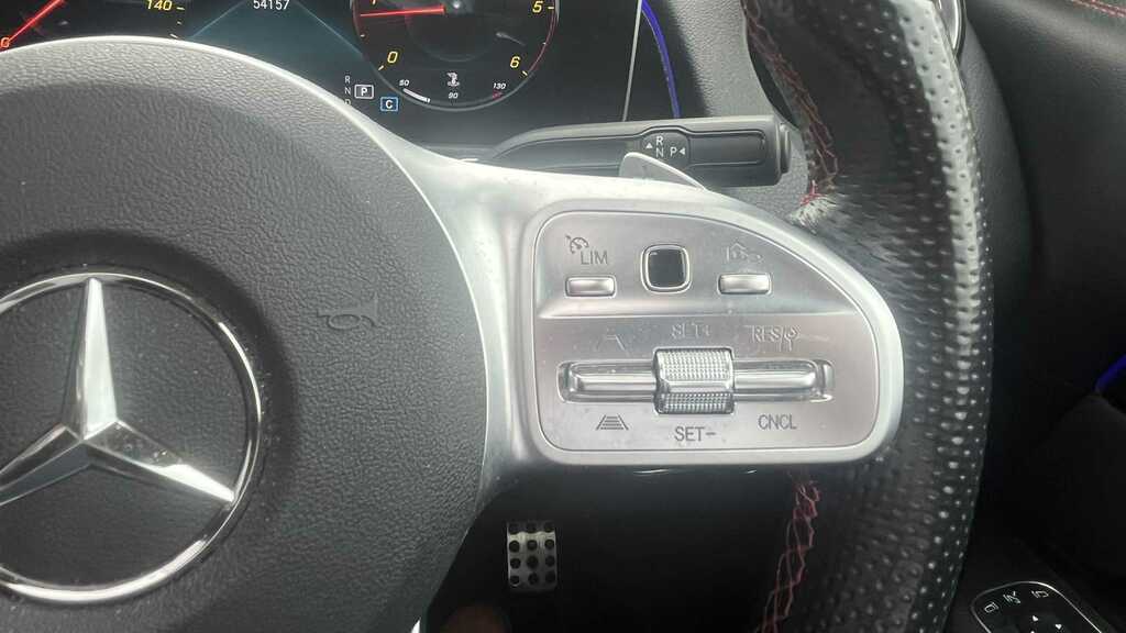 Mercedes-Benz GLB Class Glb 200 Rhd White #20