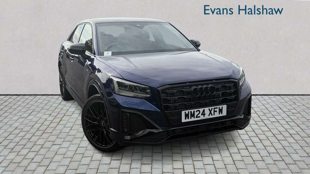 Audi Q2 35 Tfsi Black Edition 2024 Blue