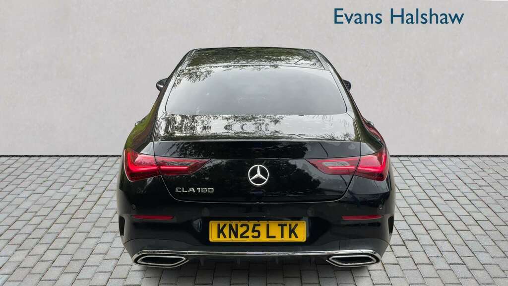 Mercedes-Benz CLA Class 180 Amg Line Executive Tip 2025 Black #5