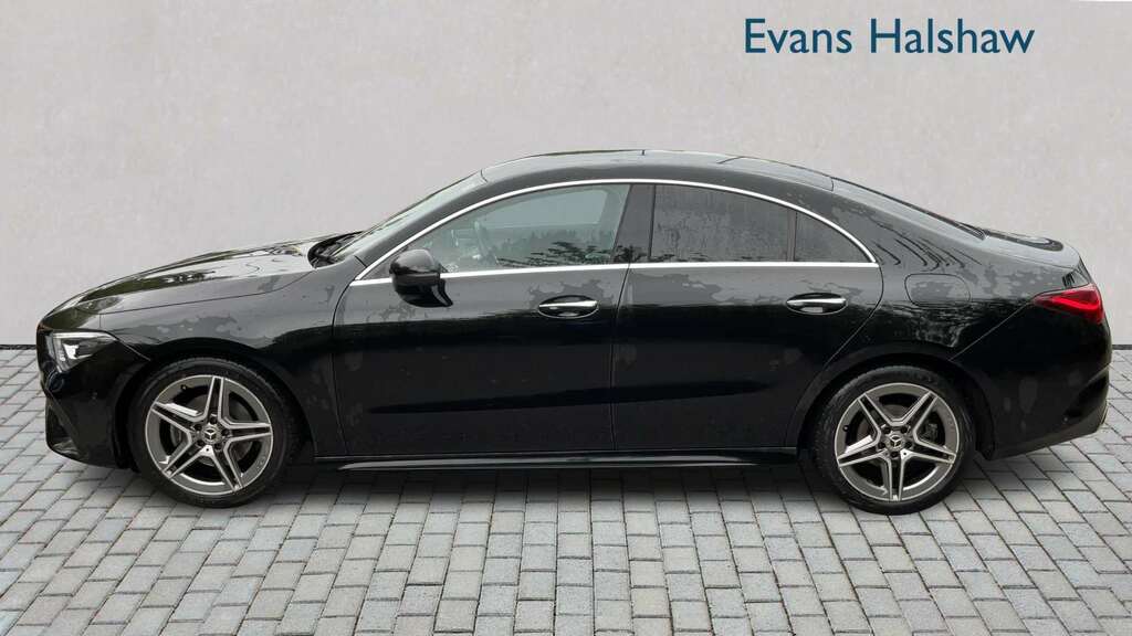 Mercedes-Benz CLA Class 180 Amg Line Executive Tip 2025 Black #3