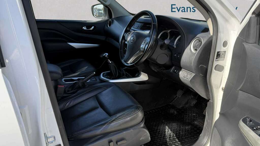 Nissan Navara Dci N-connecta Shr Dcb Grey #7
