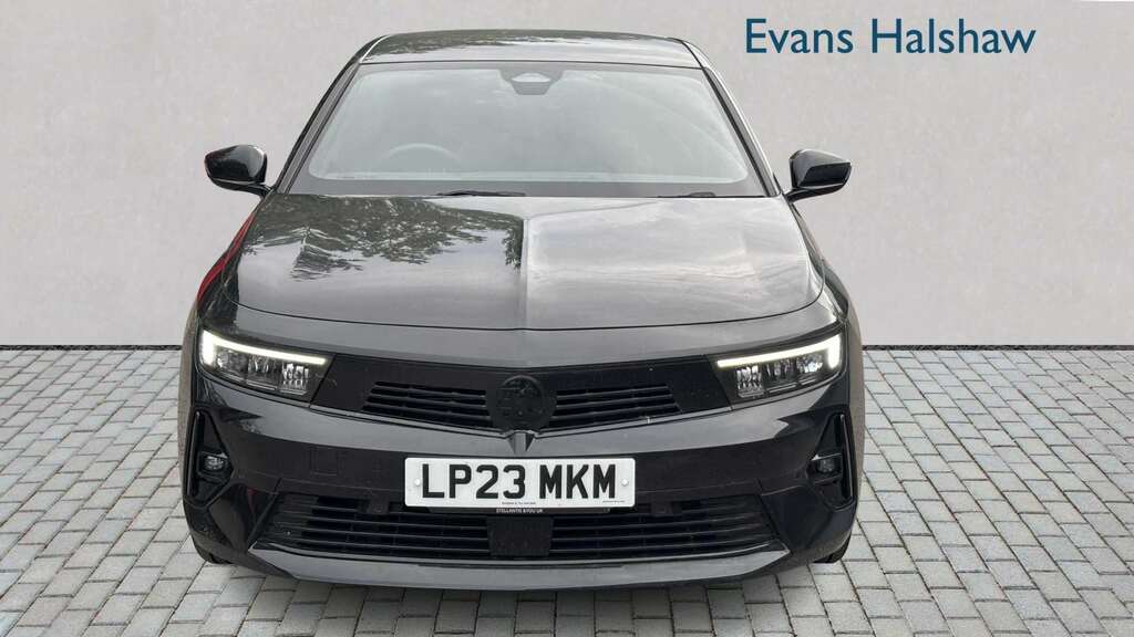 Vauxhall Astra 1.2 Turbo 130 Gs 2023 Black #4