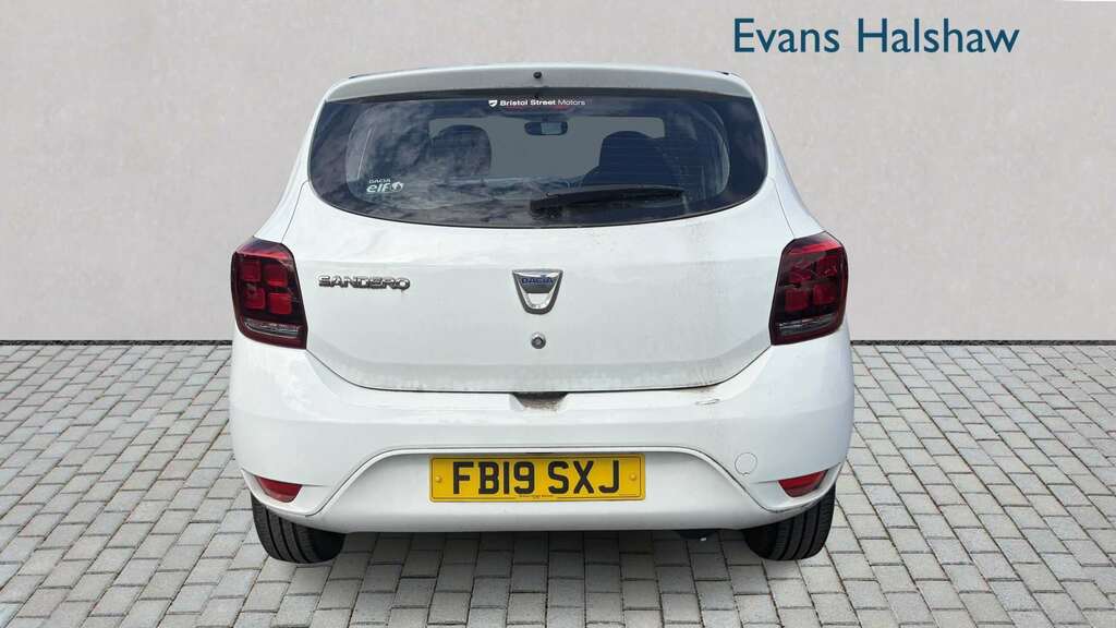 Dacia Sandero 1.0 Sce Essential 2019 White #4