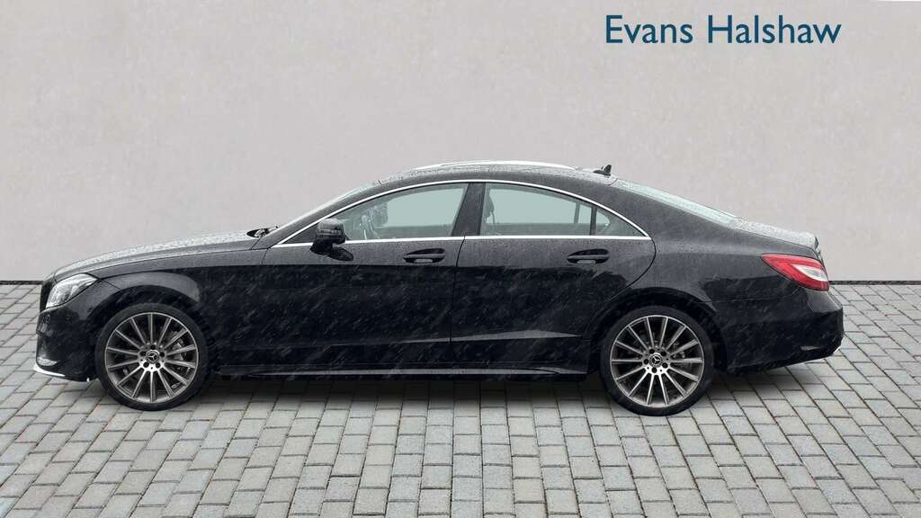 Mercedes-Benz CLS Saloon Red #5