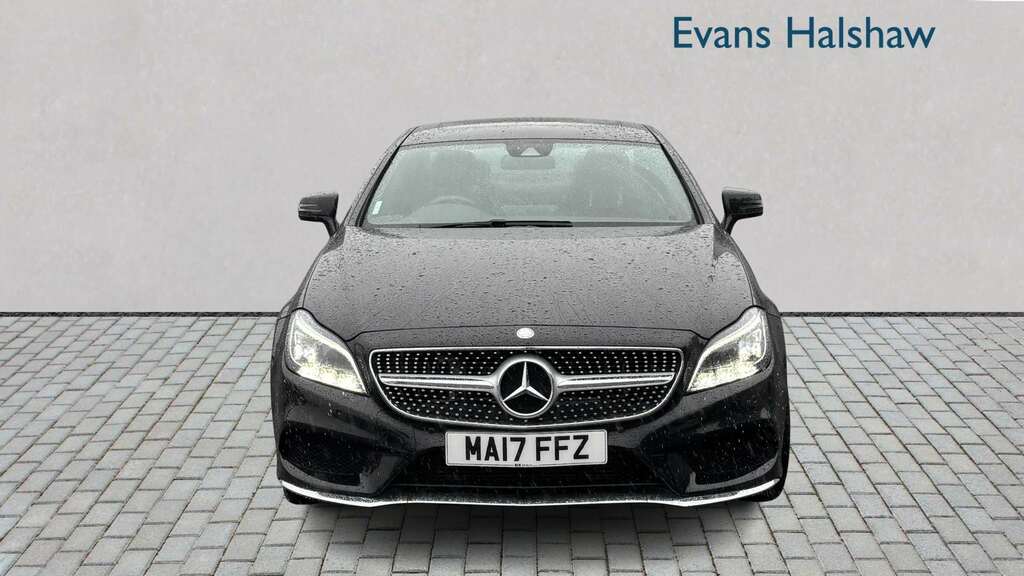 Mercedes-Benz CLS Saloon Red #3