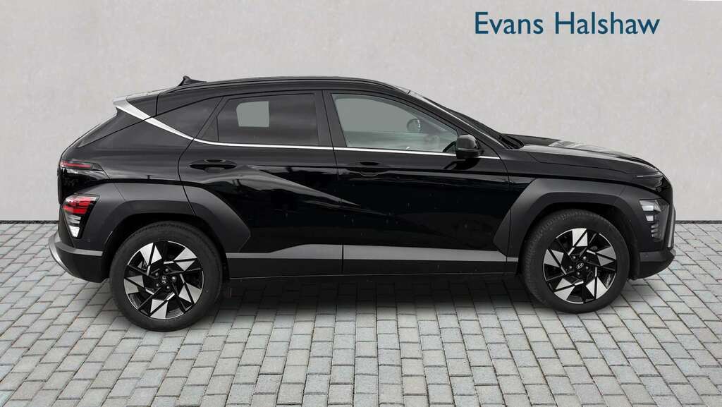 Hyundai Kona 1.6 Gdi Hybrid Ultimate Dct 2024 Black #3
