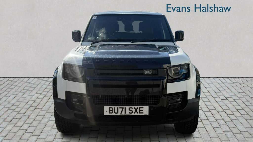 Land Rover Defender 90 3.0 D250 Se 90 2021 White #2