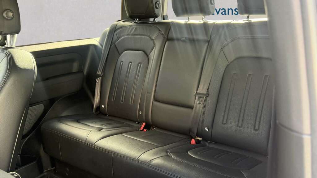 Land Rover Defender 90 3.0 D200 S 90 White #7