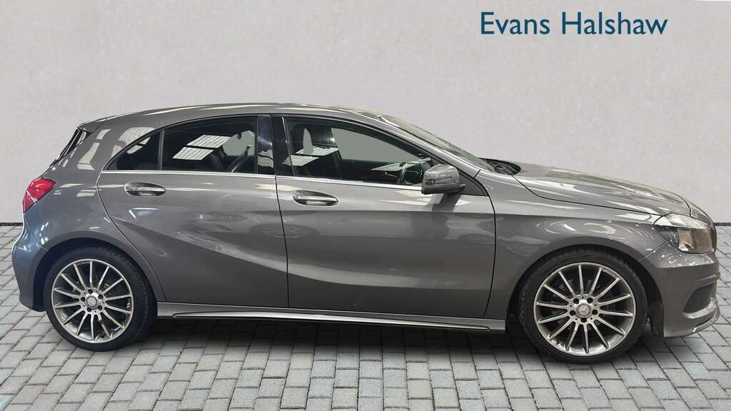 Mercedes-Benz A Class A220 Cdi Blueefficiency Amg Sport Grey #3