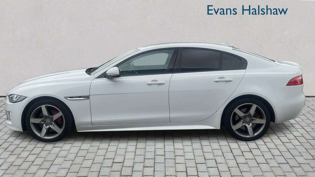 Jaguar XE 2.0 R-sport 2015 White #5
