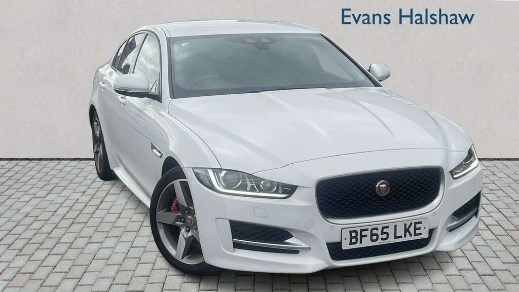 Jaguar XE 2.0 R-sport 2015 White