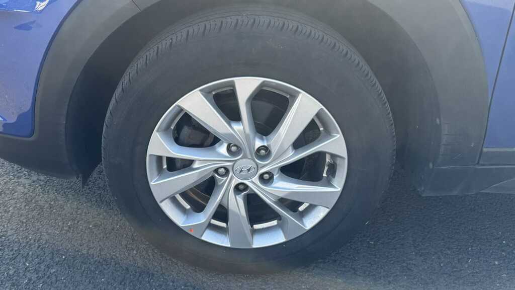 Hyundai Tucson 1.6L N Line White #8