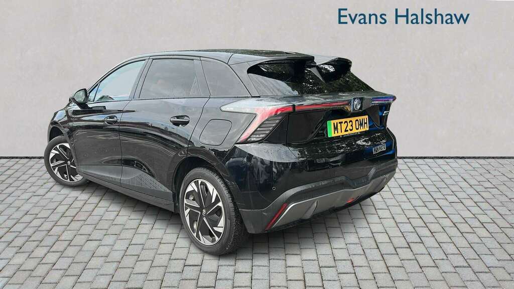 MG MG4 150Kw Trophy Ev Long Range 64Kwh 2023 Black #2