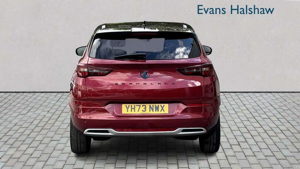 Vauxhall Grandland 1.2 Turbo Ultimate 2023 Red #4