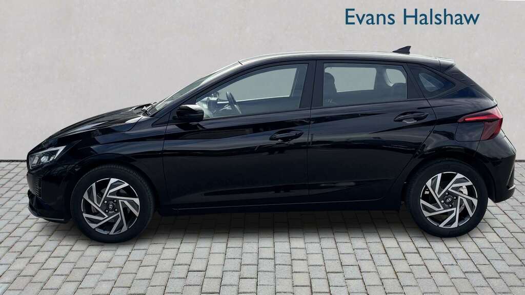 Hyundai I20 1.0T Gdi Advance Nav 2025 Black #3