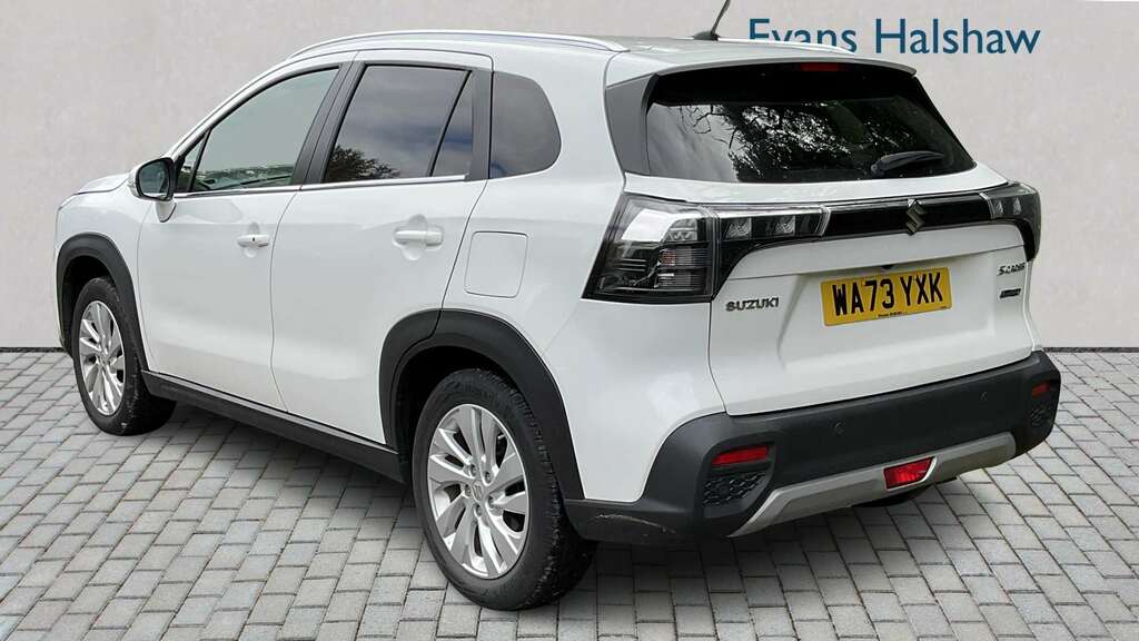 Suzuki S Cross 1.5 Hybrid Motion Ags 2023 White #2