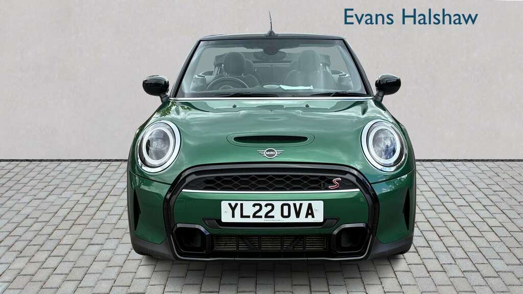 Mini Convertible 2.0 Cooper S Classic 2022 Green #2
