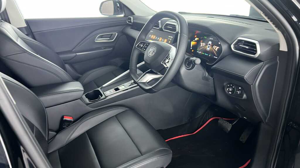 MG ZS 1.5 Hybrid Trophy 2025 Red #9