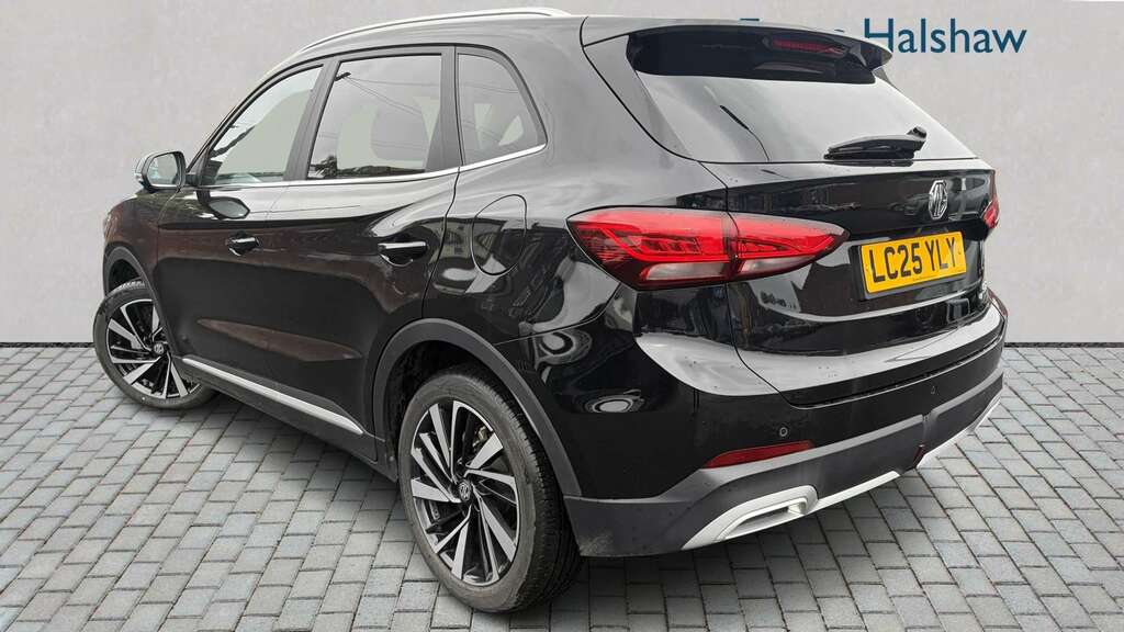 MG ZS 1.5 Hybrid Trophy 2025 Red #5