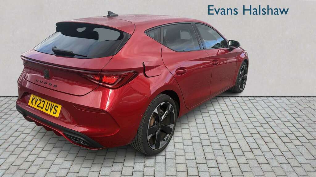 Cupra Leon 1.5 Etsi V1 Dsg 2023 Red #4